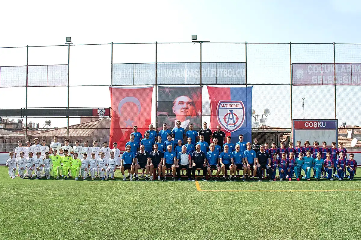 U13 VE U12 TAKIMLARIMIZ YENİ SEZONA MERHABA DEDİ